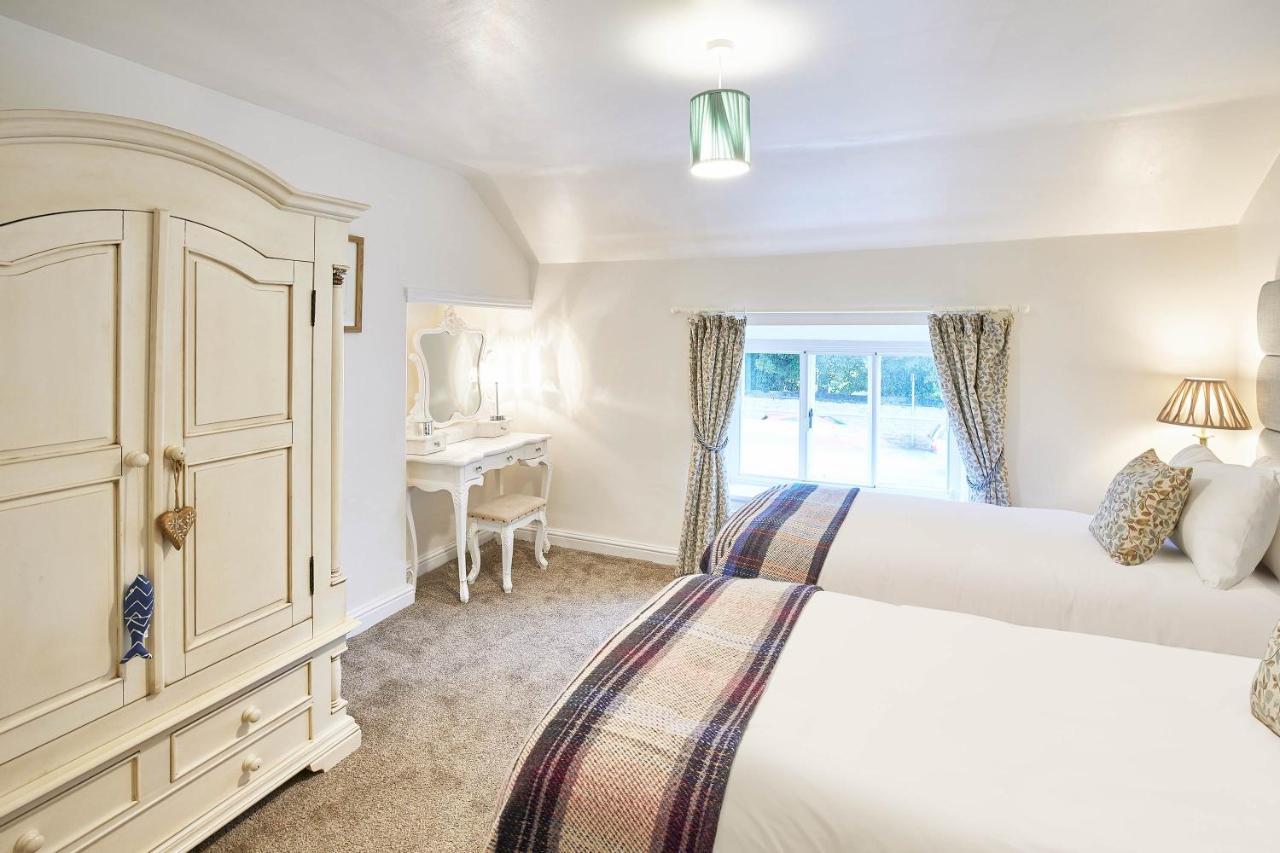 Host & Stay - Willow Cottage ヘルムスリー エクステリア 写真